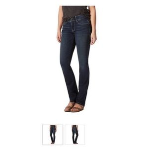 Mia Mid Rise, Straight leg jeans- Medium Indigo